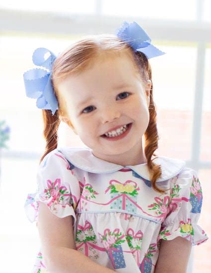 Wee Ones Girls' Classic Grosgrain Hair Bow With Scalloped Edges And Plain Wrap Center On A Weestay Hair Clip, Medium, Antique Wh