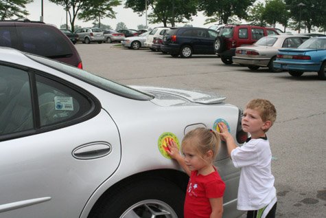 Parking Pal Car Magnet Safe Spot To Stand And Children'S Safety Book Combo Pack (Trucks)