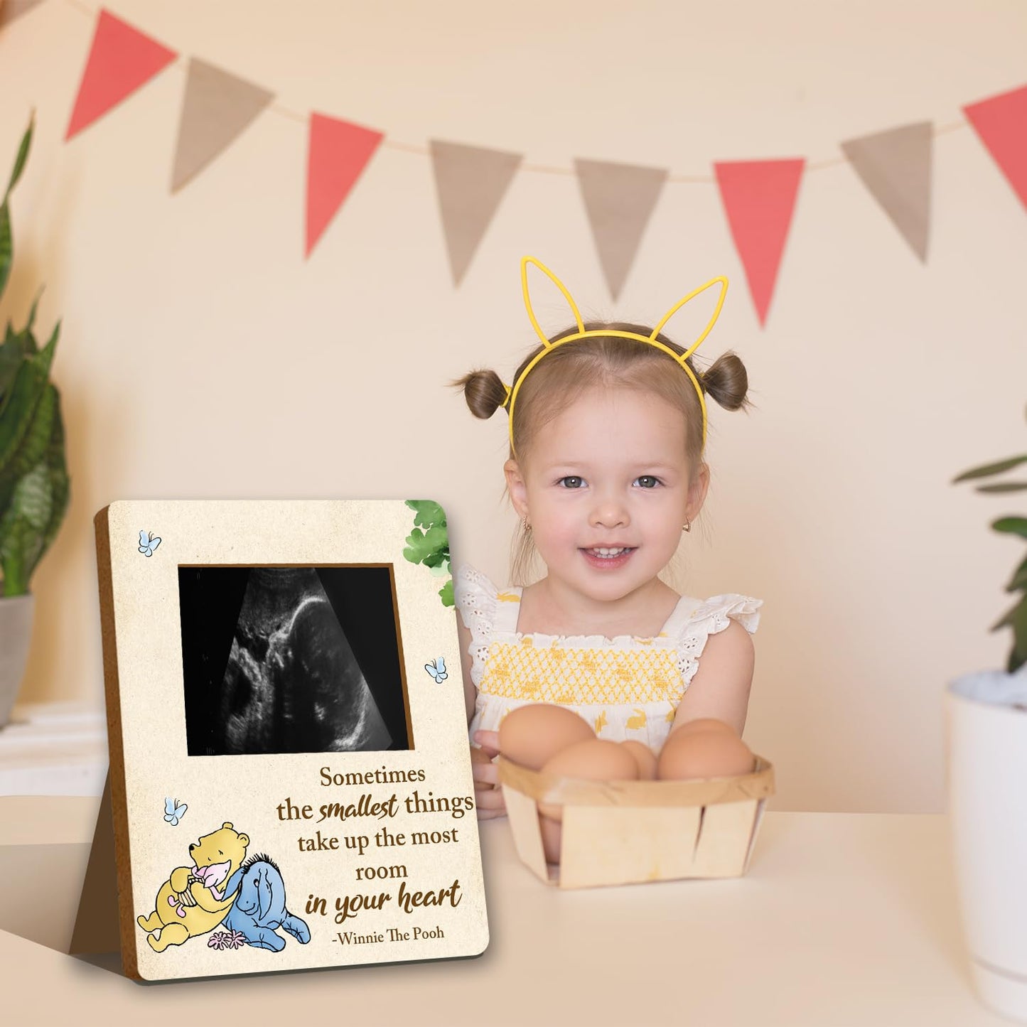 Winnie Pregnancy Milestone Keepsake - Ultrasound & Gender Reveal Decor - Baby Shower Sign & Party Gifts