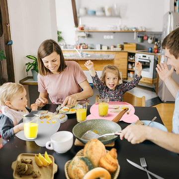 Food Catching Placemat Suction - Kids Placemats Non Slip With Strong Suction Food Catching Baby Placemat Toddlers Tiny Diner Pla