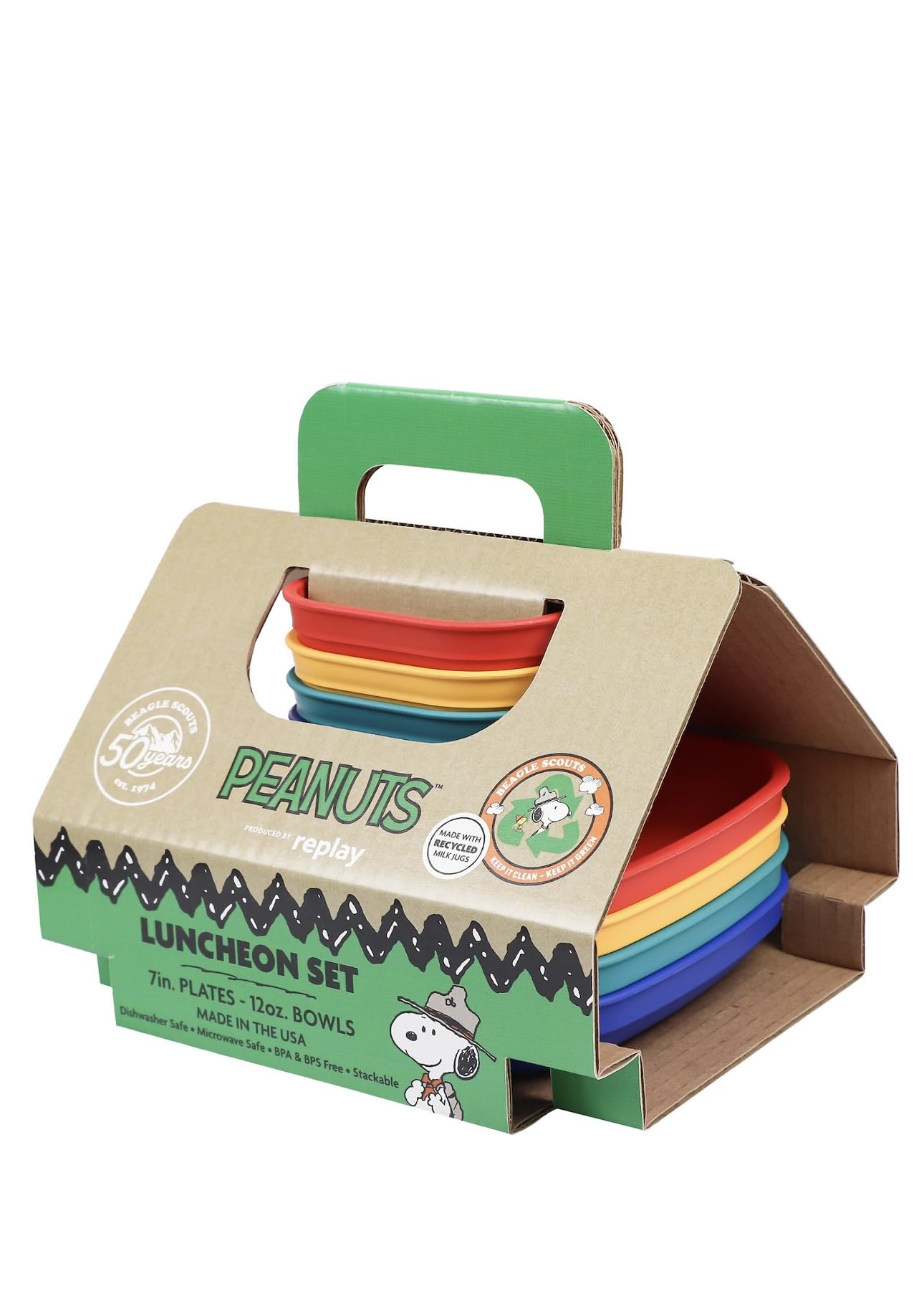 Peanuts Beagle Scout Collection Camp Snoopy 8-Piece Luncheon Set