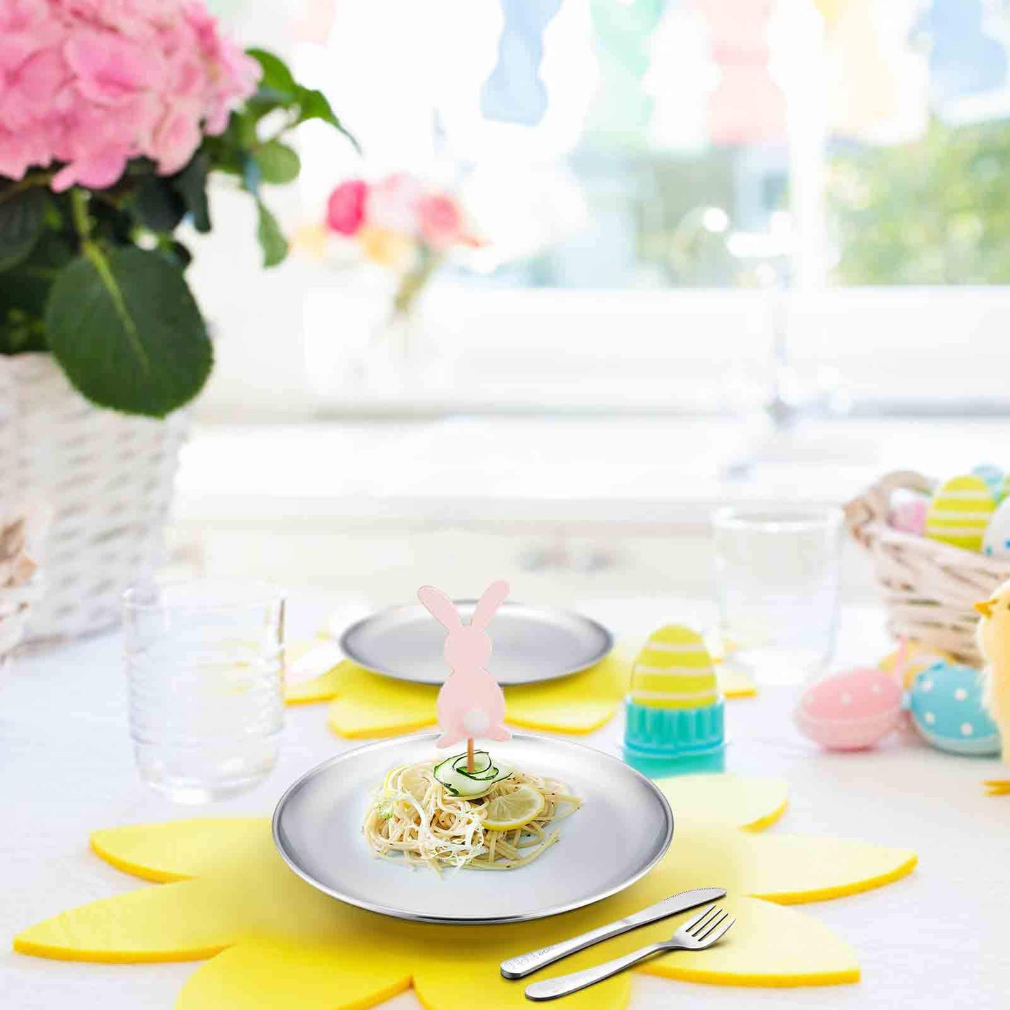 Teamfar Toddler Plates, 8 Inch Stainless Steel Kids Dinner Metal Plates, Round Serving Salad Plates For Camping Outdoor Party, S