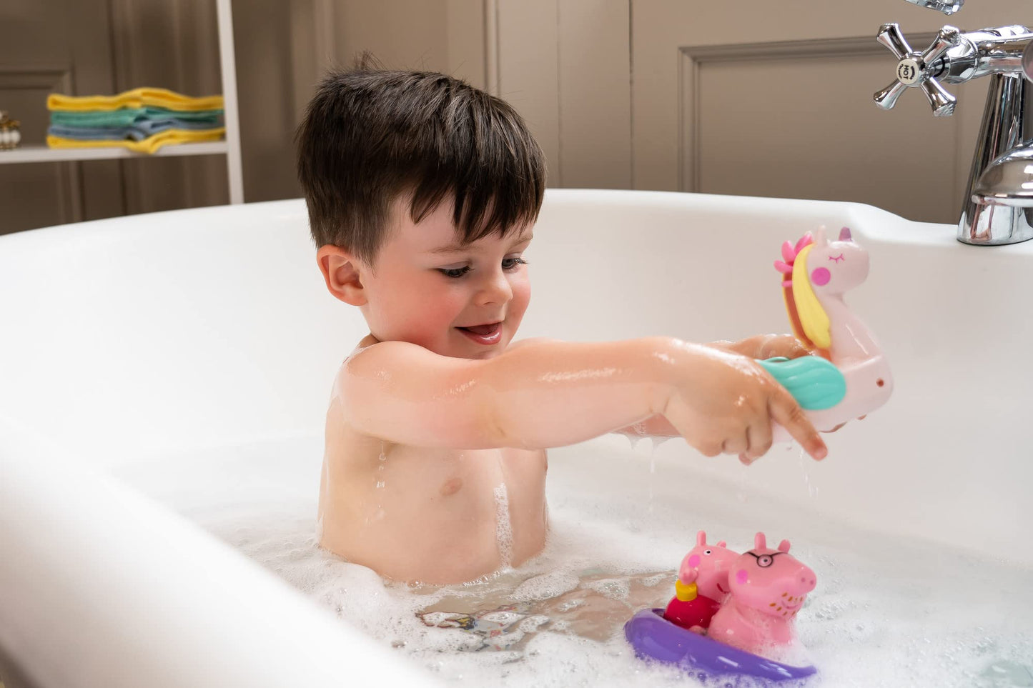 Peppa Pig Bath Toys - Baby Bath Toys Promote Dexterity and Motor Skills - Toddler Toys for Bath and Pool - Bath Toys for girls a