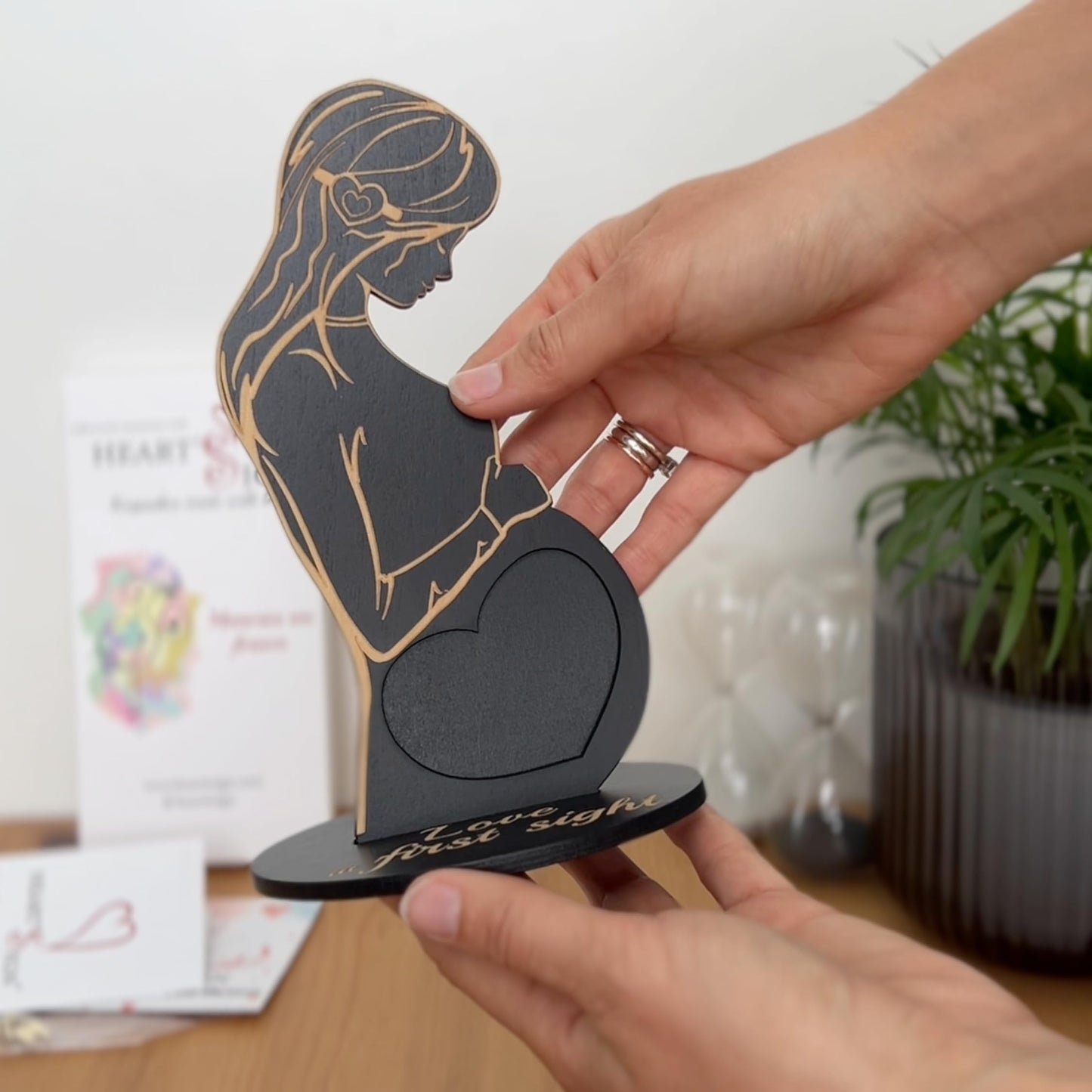 Heart'S Sign Baby Ultrasound Photo Frame - Expecting Mom Gift For Pregnant Friend | Pregnant Wife Gifts From Husband | Sonogram