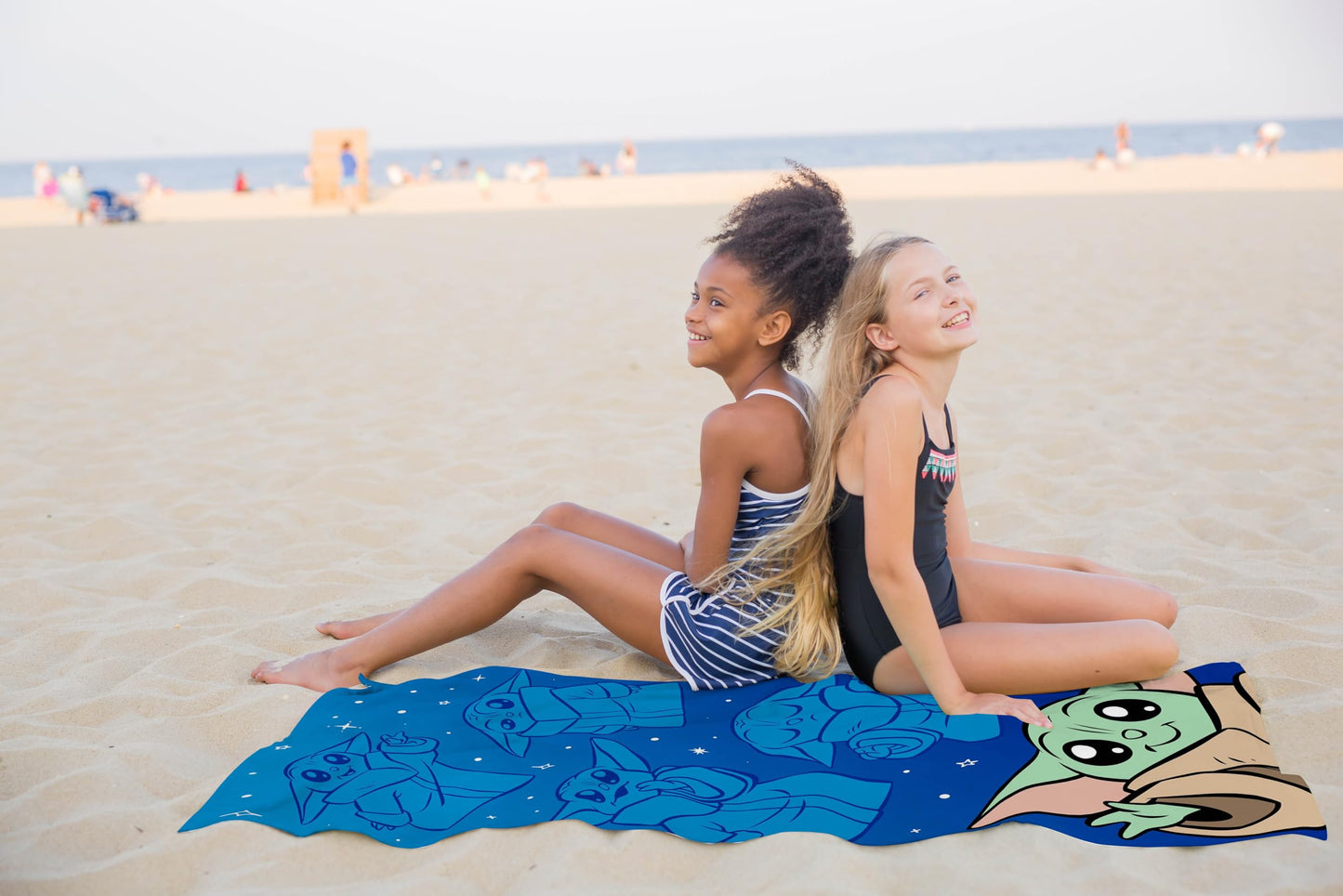 Jay Franco Star Wars The Mandalorian Kids Bath Pool Beach Towel - Super Soft & Absorbent Grogu, Baby Yoda 100% Cotton Towel, Mea