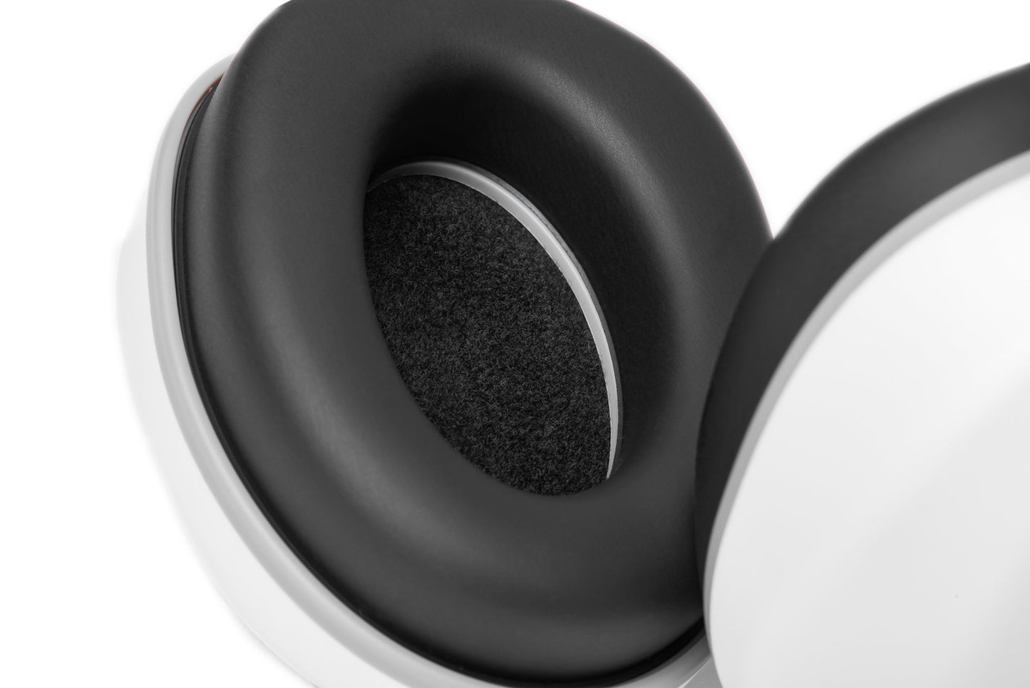 Lucid Audio Hearmuffs Baby Hearing Protection (Over-The-Ear Sound Protection Ear Muffs Infant/Toddler/Child), One Size, White