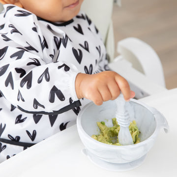 Bumkins Baby Bowl, Silicone Feeding Set With Suction For Baby And Toddler, Includes 4 Spoons And Lid, First Feeding Set, Trainin