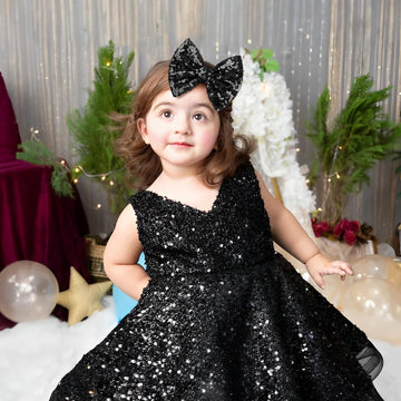 Lanmerry Hair Clip For Girls, 5 Inches Sequins Large Bow With Alligator Clip For Bows Hair Accessories, Black