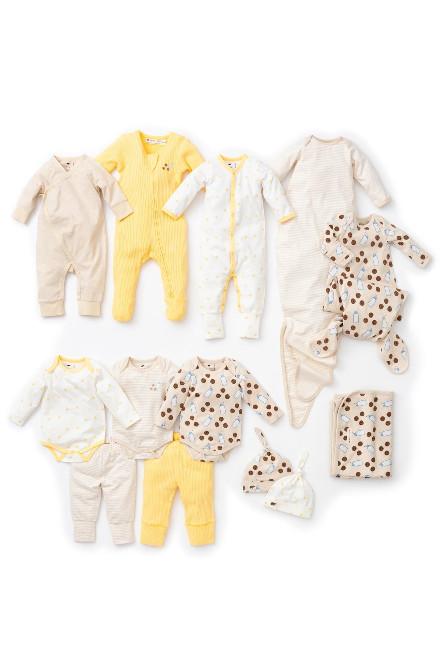 MONICA + ANDY Soft Start Box, Organic Cotton Baby Clothes Set, Super Soft 13-Piece Newborn & Infant Shower Gift, Bodysuits, Gown