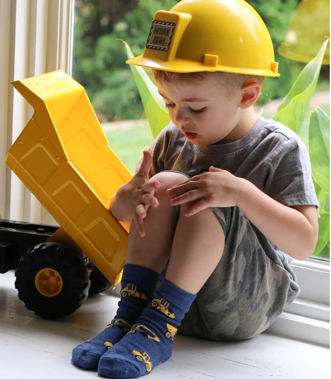 Jefferies Socks Little Boys' Construction Triple Treat Socks 3 Pair Pack, Putty, X-Small