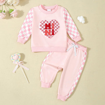 Beqeuewll Baby Girl Valentines Day Outfit Long Sleeve Heart Checkerboard Print Sweatshirt Plaid Pants 2Pcs Valentine Clothes (Mi
