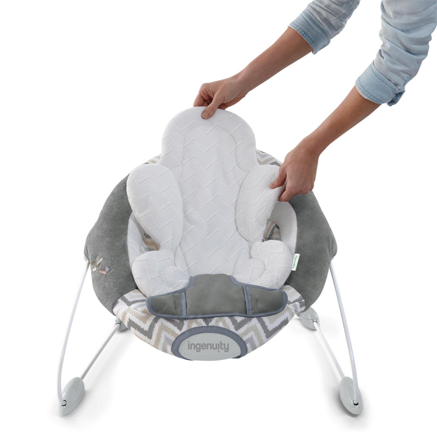 Ingenuity Smartbounce Automatic Baby Bouncer Seat With White Noise, Music, -Toy Bar & 2 Plush Infant Toys, 0-6 Months Up To 20 L