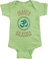 Ann Arbor T-Shirt Co. Ananda Balasana (Happy Baby) | Funny Yoga Pose Mom Dad Parent Infant One Piece-(1Piece, Nb)