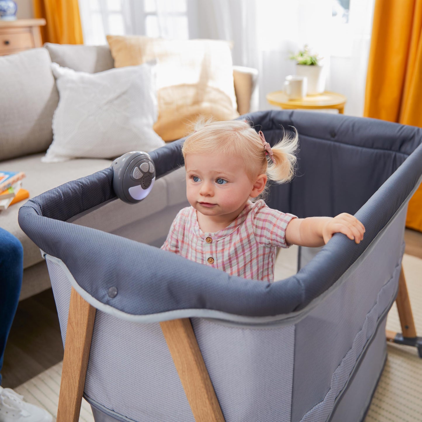 Safety 1St Rest-And-Romp 2-In-1 Bassinet And Play Yard With Soothing Sounds, Lights & Vibration, High Street