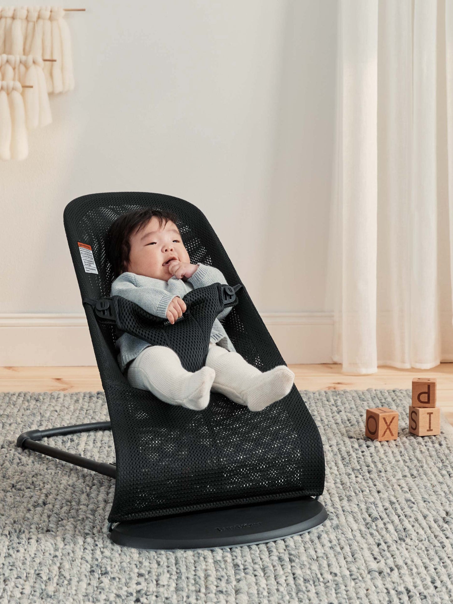 Babybjrn Bouncer Bliss, Black Frame, Mesh, Black (006225Us)