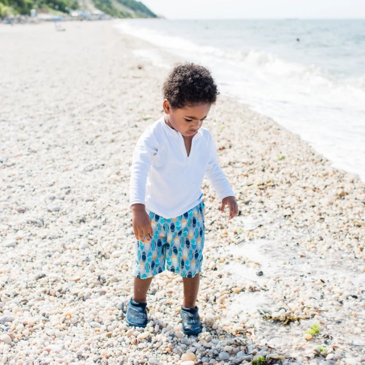 Green Sprouts Boys' Long Sleeve Rashguard | All-Day Upf 50+ Sun Protection-Wet Or Dry, White, 24 Month