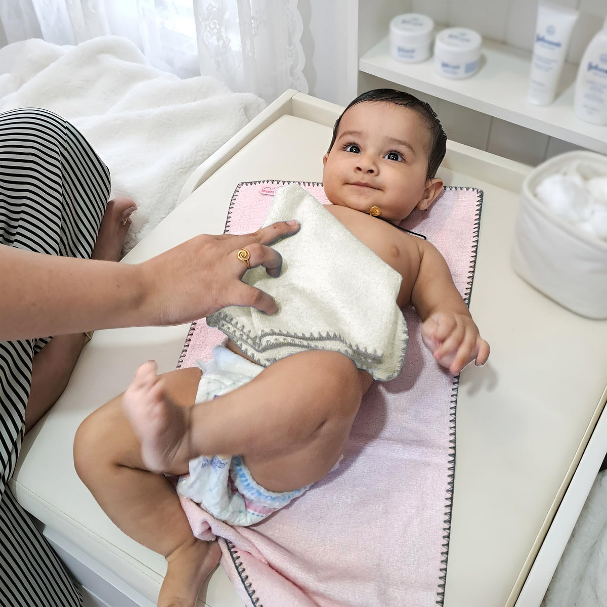 MummaS Touch Puresoft Bamboo Baby Wash Towel White Pack Of 2 | Ultra Soft & Absorbent | Gentle Bamboo Fiber | 024 Months |
