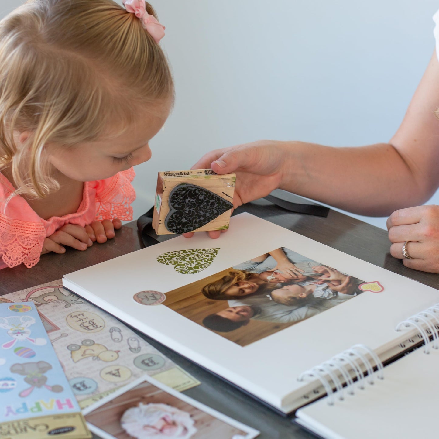 Never Ever Land Photo Album - 30 X 25 Cm Spiral Bound Photo Album With 80 Pages 250 G - Hard Cover With Bow To Close - Perfect F