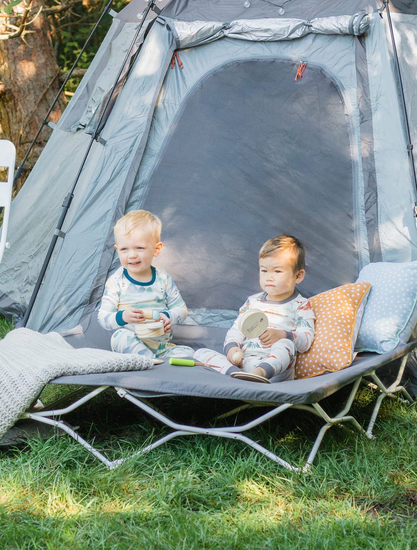 Regalo My Cot Twin Portable Toddler Bed, Includes Fitted Sheet, Gray