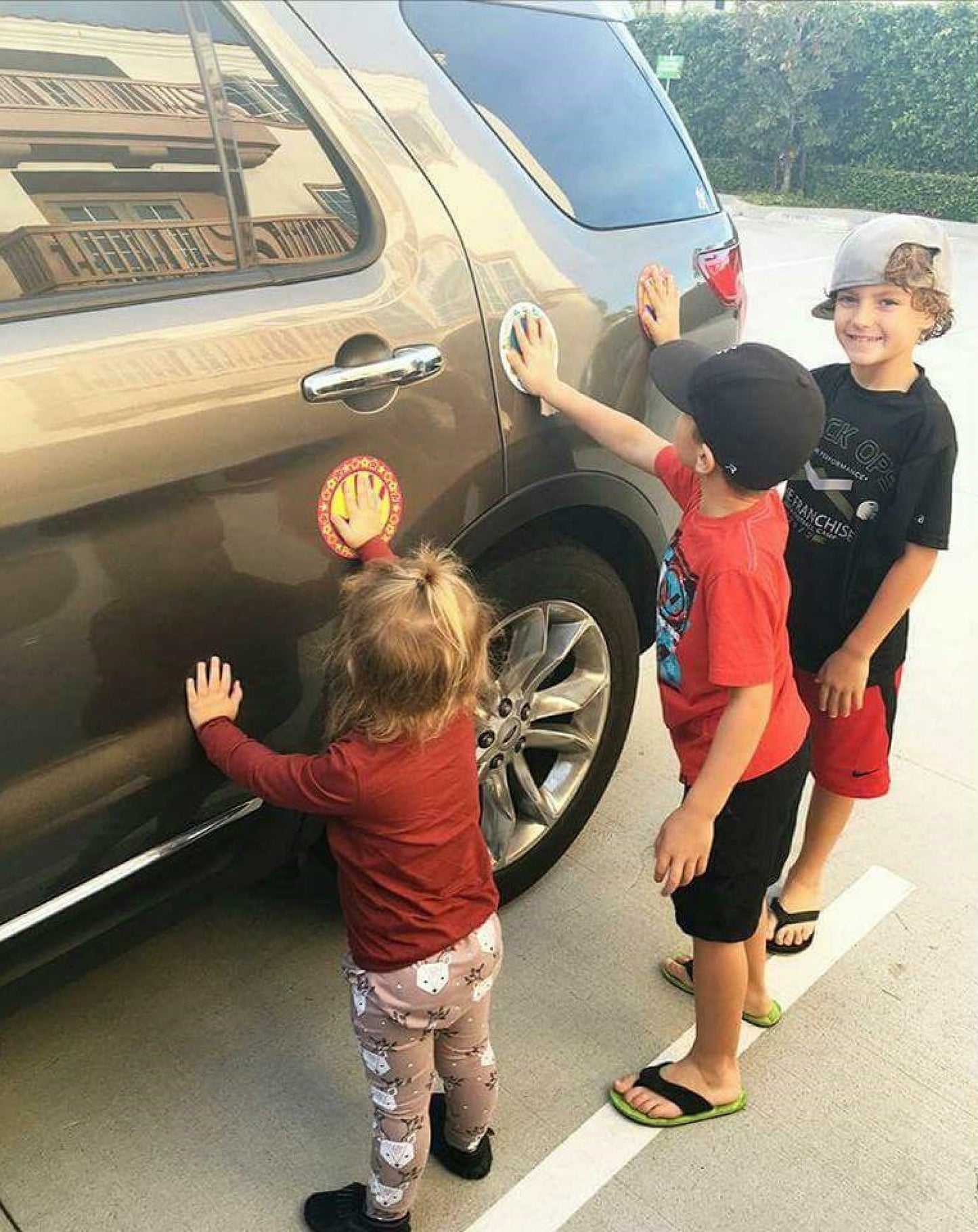 Parking Pal Car Magnet Safe Spot To Stand And Children'S Safety Book Combo Pack (Letters)