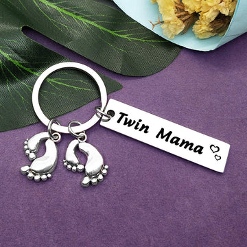 Twin Mom Gift Keychain New Mom Gift Jewelry Mommy To Be Gift Mother Of Twins Jewelry Twin Mama Keyring Key Chain Pregnant Gift T