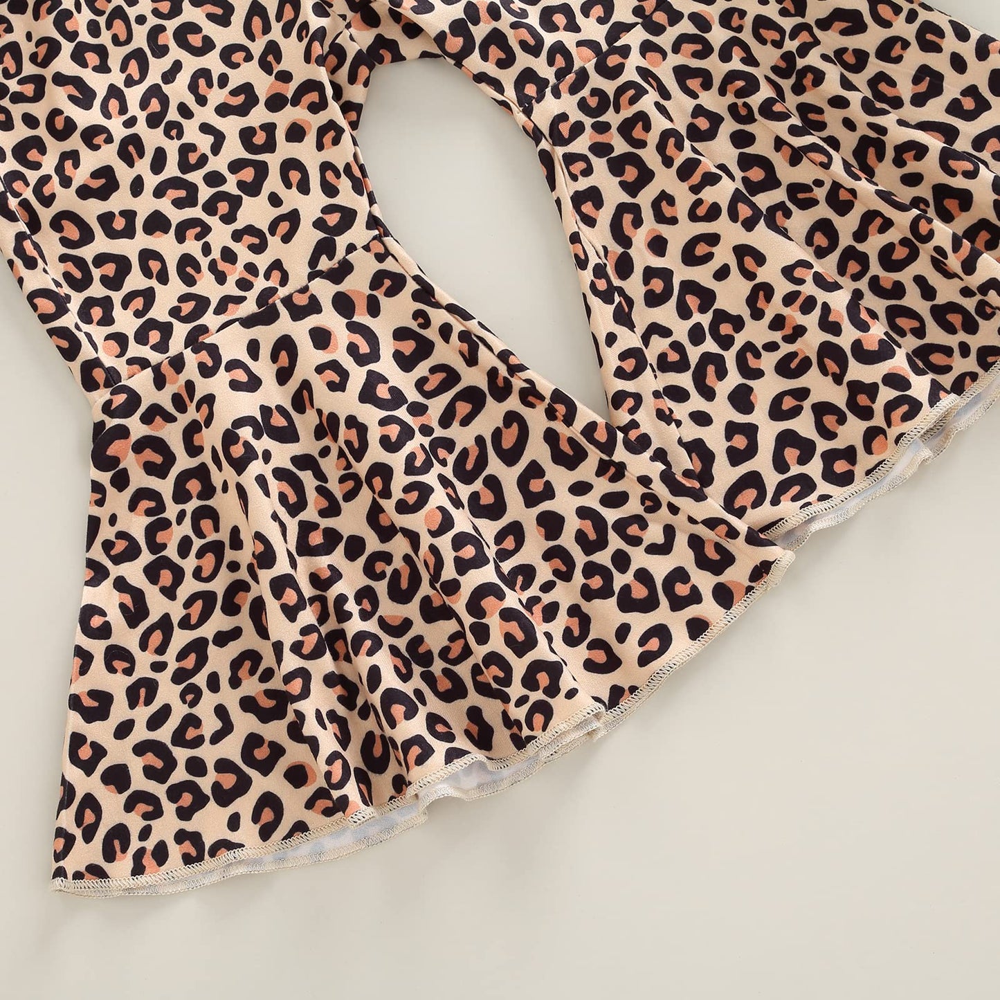 Wybzd Baby Girl Halloween Outfit Pumpkin Pie Crewneck Sweatshirt Shirt Top Bell-Bottom Pants Sets Cute Toddler Clothes 12-18 Mon