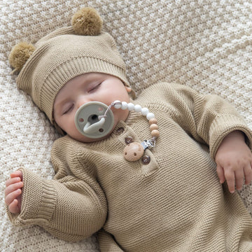 Samigo Silicone Pacifier Clips Holders Paci Binky Clips For Baby Boys And Girls - 2 Pack