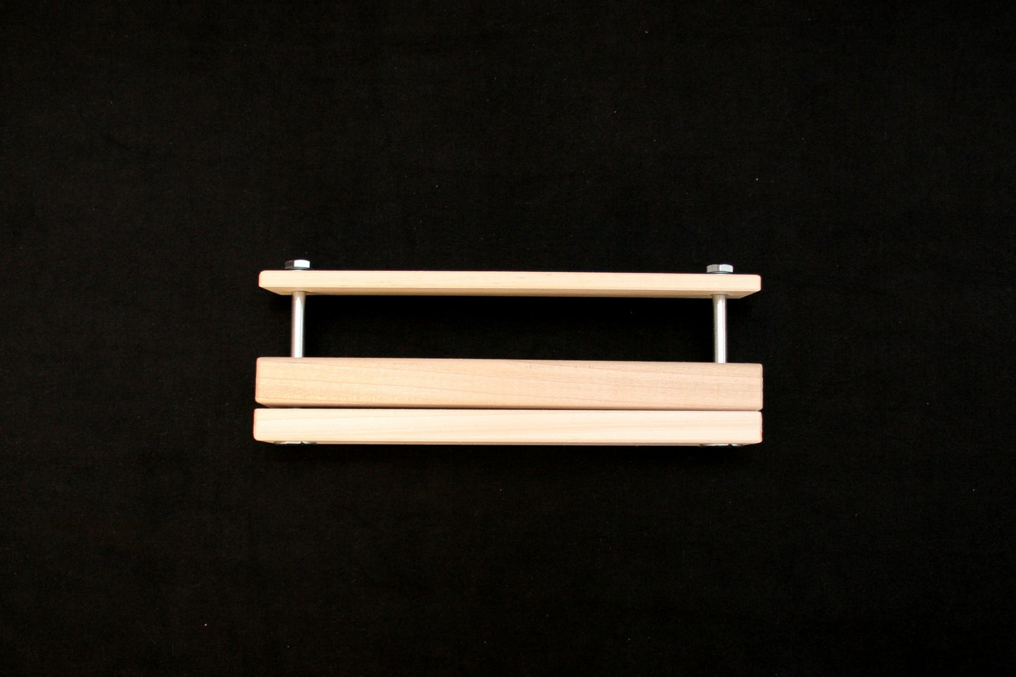 Cardinal Gates Clamp, Spindle