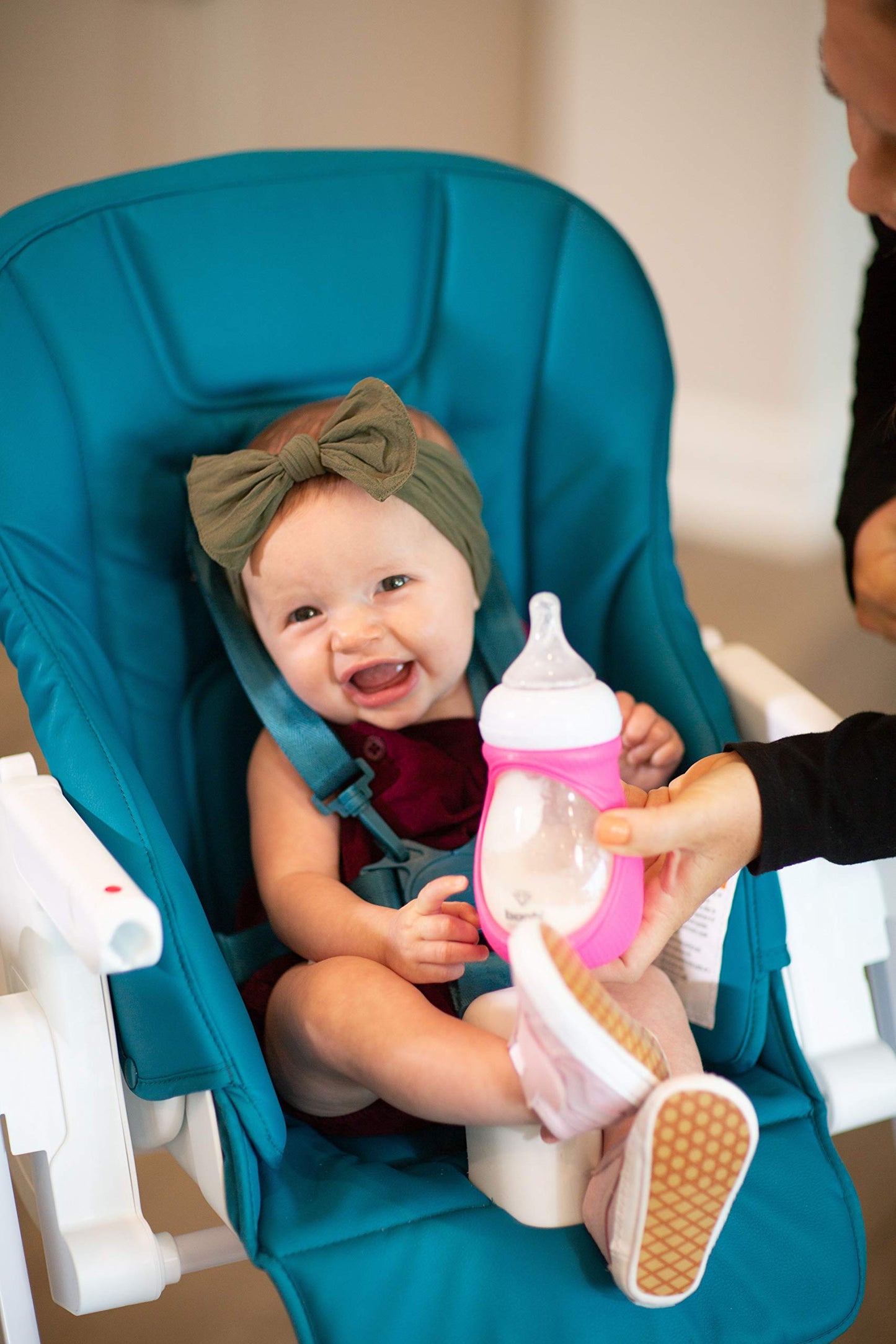 Joovy Boob Diamond 8 Ounce 3 Piece With Pink Sleeve, 1.44 Pounds