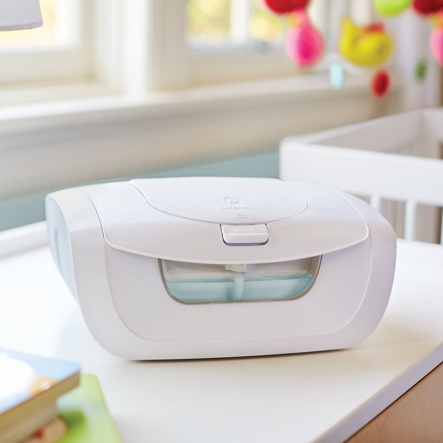 Munchkin Mist Wipe Warmer, White