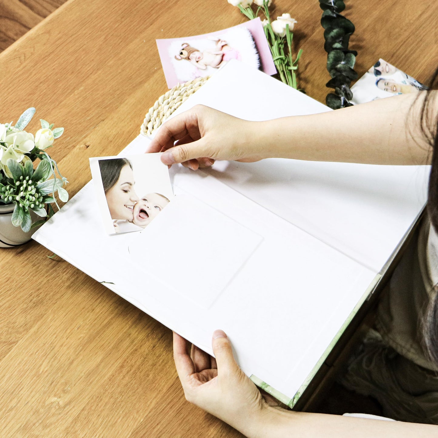 Holoary Baby Photo Album 4 X 6 300 Photos, Newborn Baby Keepsake Gifts For Baby Boy/Girl And New Parents, Woodland Animals