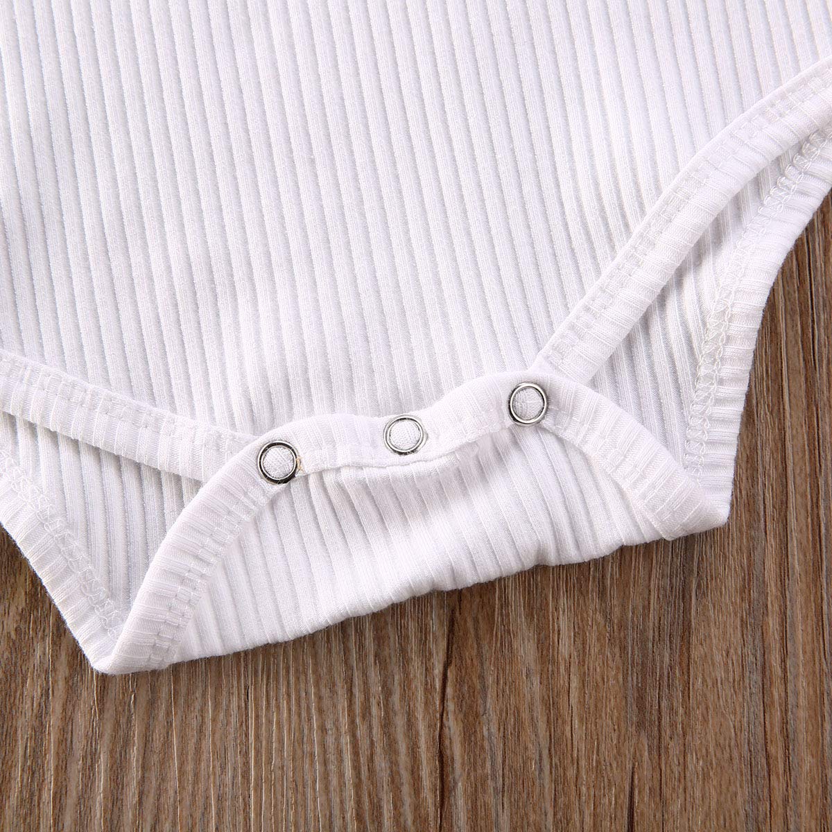 Newborn Baby Girls Cotton Short Sleeve Ruffle Bodysuit And Floral Shorts Headband Outfit Summer Clothes Set (3-6 Months, White+B