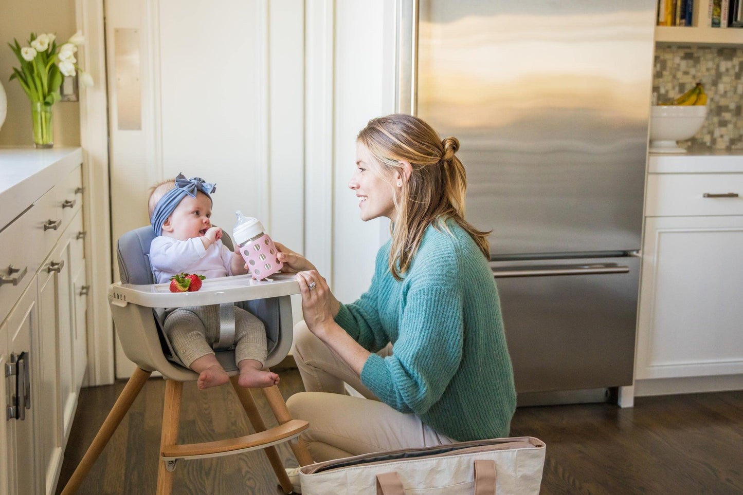 Lifefactory 8-Ounce Stainless-Steel Vacuum-Insulated Wide-Neck Baby Bottle With Flat Cap, Cantaloupe (Ls2231Wca4)