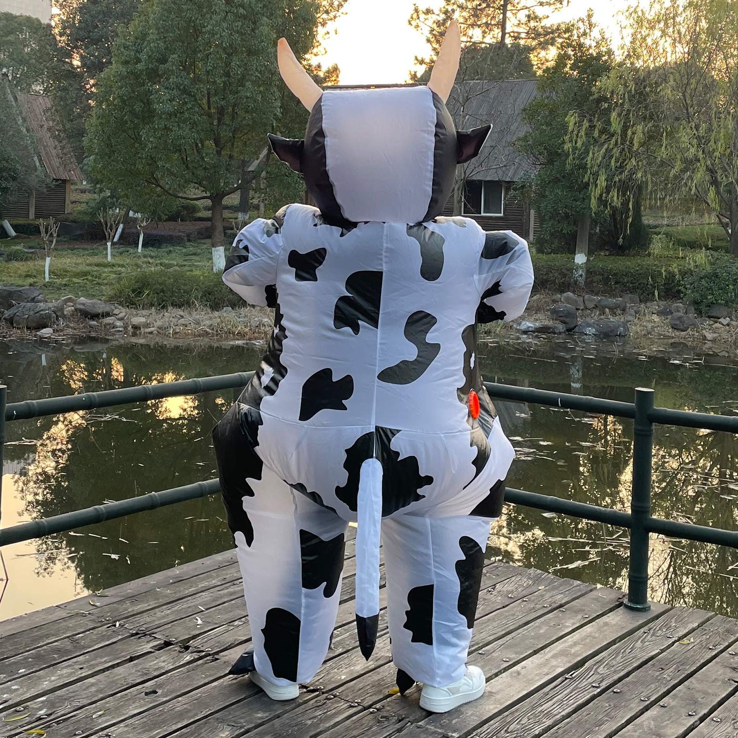 Arokibui Inflatable Cow Costume Blow Up Costume Cosplay Party Festival Halloween Costume Parade Carnival Costume Jumpsuit