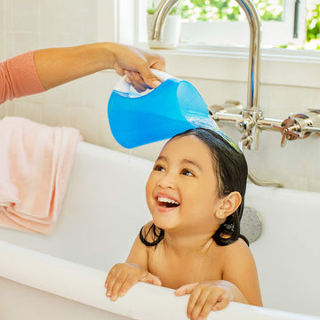 Munchkin? Rinseshampoo Bath Rinser Cup, Ultra Soft And Flexible Rim, Babies, Toddlers And Kids, Blue