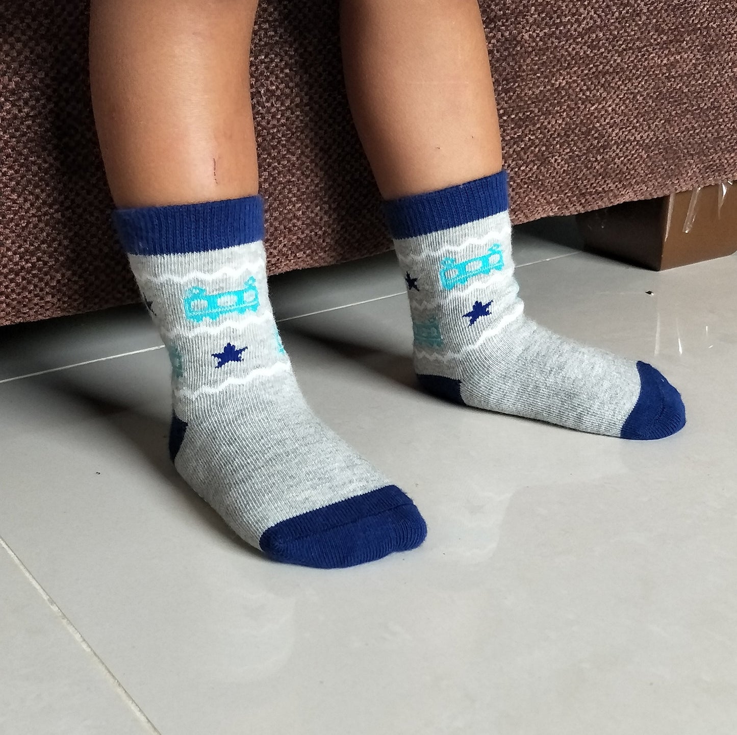 RATIVE Non Skid Anti Slip Cotton Crew Baby Babies Toddler Toddlers Socks for Boy Boys 2T 3T 2T-3T 12-24 12-18 Months With Grip G