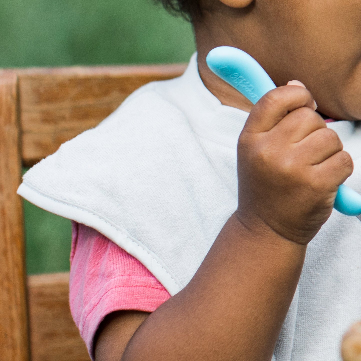 Green Sprouts Stay-Dry Toddler Bib (3Pk) | Convenient Stay-Put Protection | Wide Coverage & Waterproof, Pull-Over Design, Bibs,
