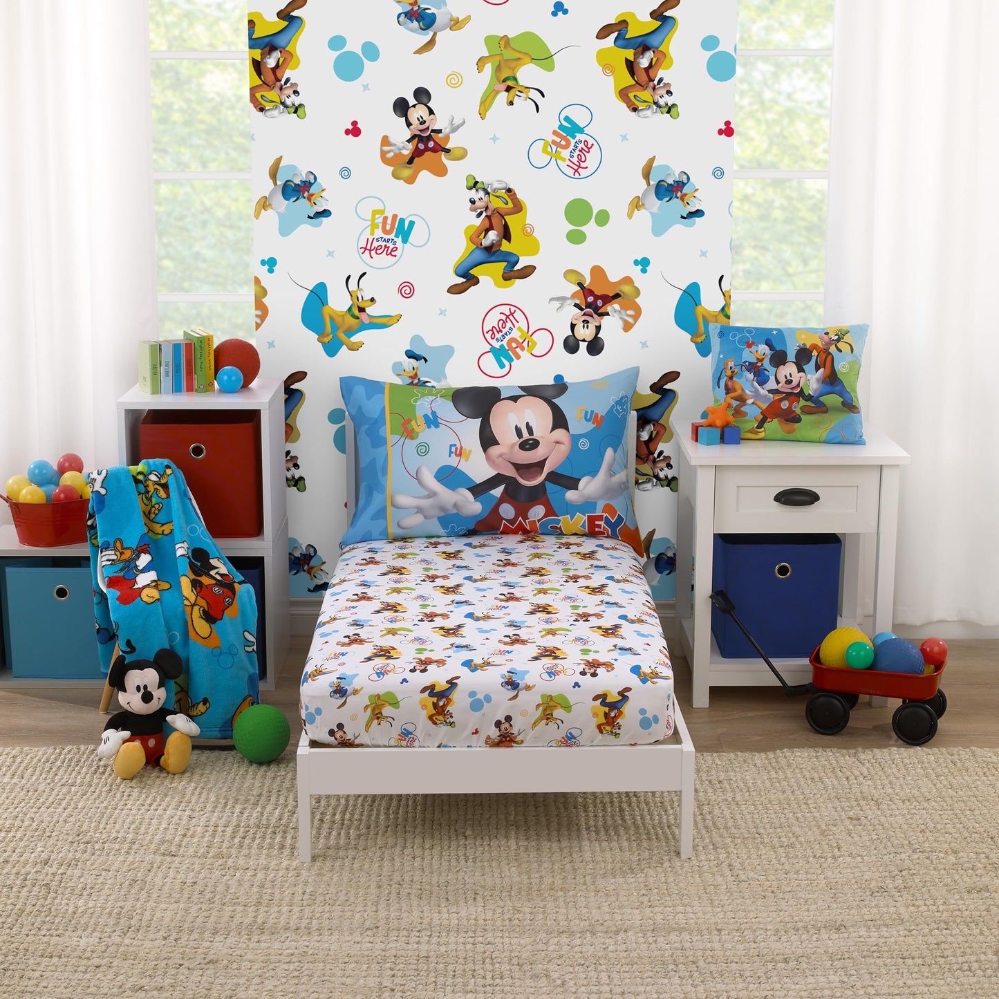 Disney Mickey Mouse Blue, Red, Green, And White, Donald Duck, Pluto, And Goofy, Fun Starts Here 2 Piece Toddler Sheet Set - Fitt