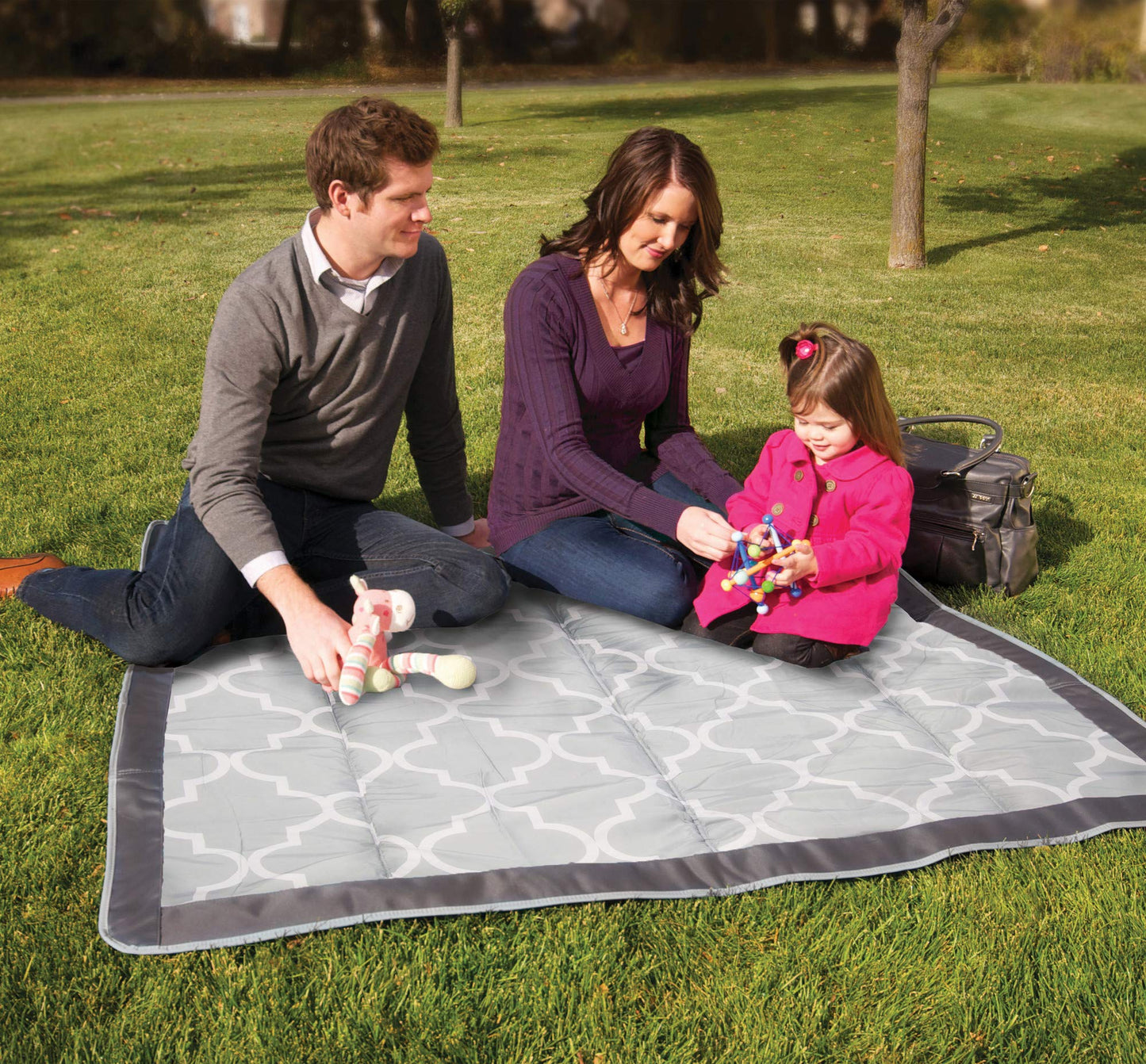 Jj Cole Outdoor Toddler Blanket - Water-Resistant Outdoor Blanket With Adjustable Bag Strap - Stone Arbor - 58' X 84'