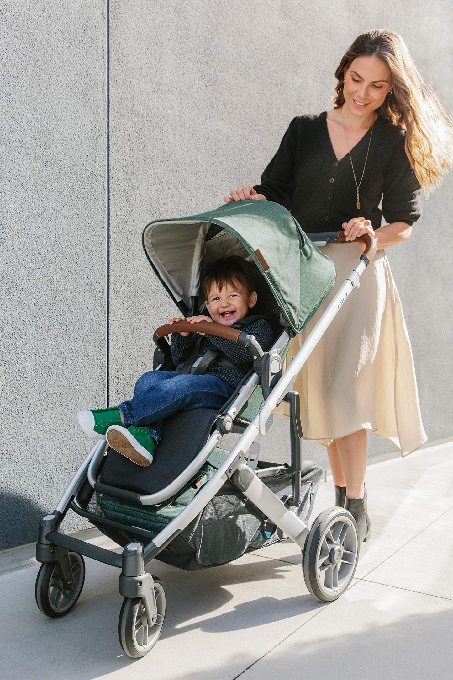 UPPAbaby Performance Rain Shield for Vista and Cruz Strollers / Waterproof and Windproof Coverage / Ventilated Design / Quick At