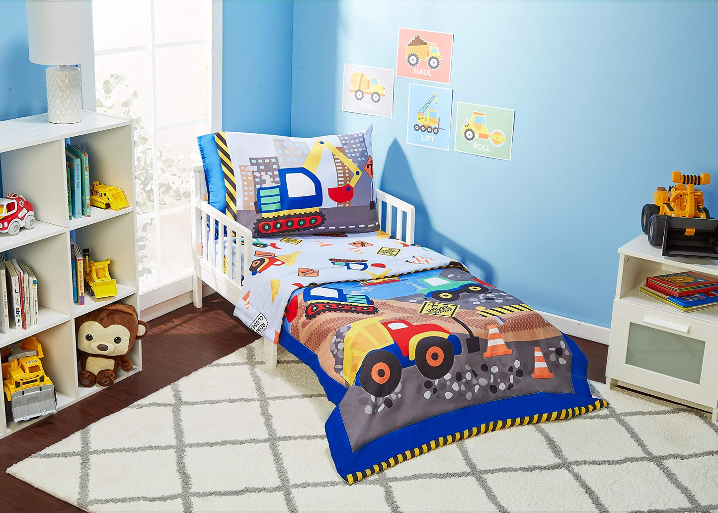 Everyday Kids 4 Piece Toddler Bedding Set - Under Construction - Includes Comforter, Flat Sheet, Fitted Sheet And Reversible Pil