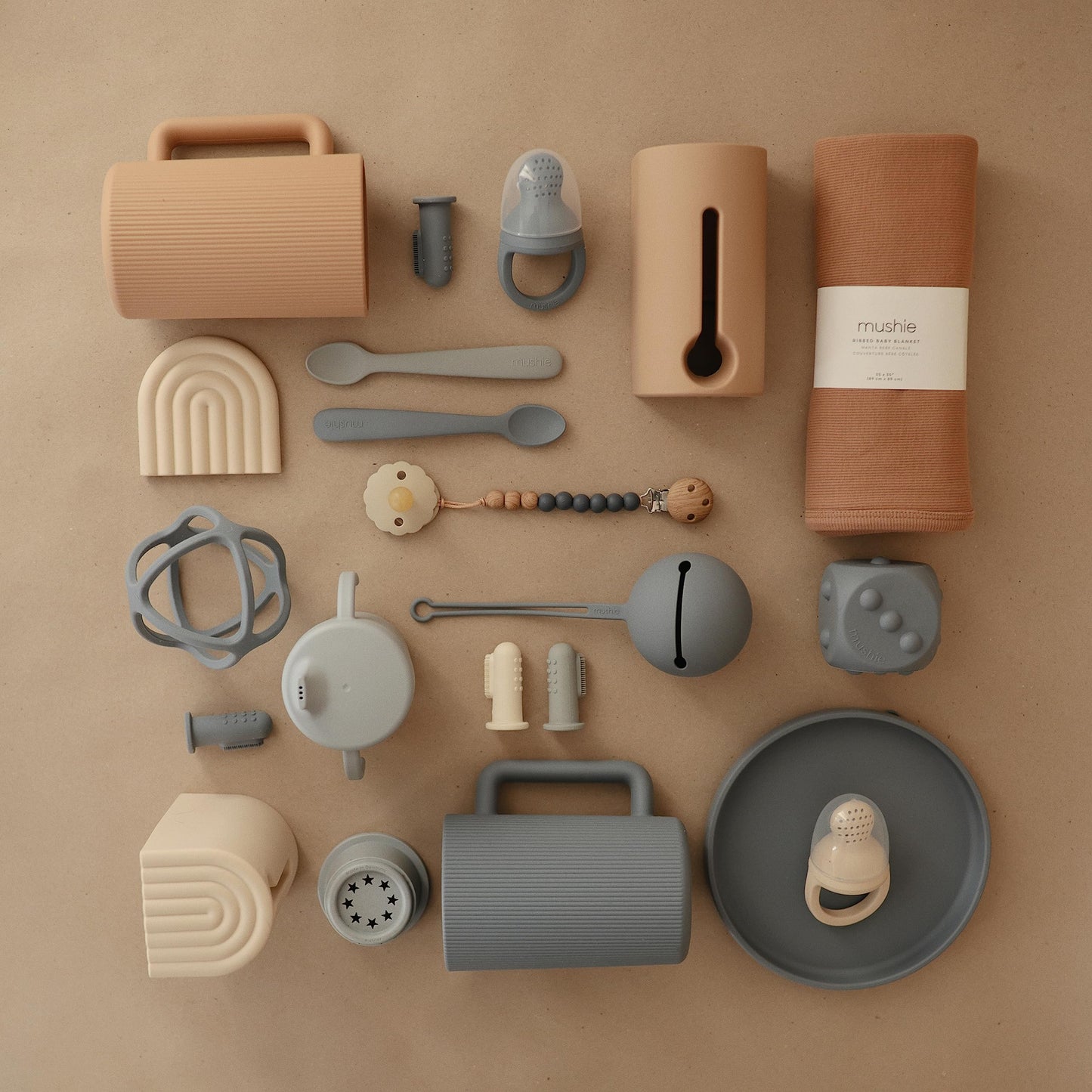 Mushie Baby Bath Rinse Cup | 100% Food Grade Silicone | Wash Rinser Cup For Kids (Natural)