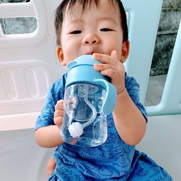 Evorie Tritan Baby Sippy Cup Weighted Gravity Straw Toddler Beginner Training Bottle, 7 Oz Leakproof Award Winning Infant Water