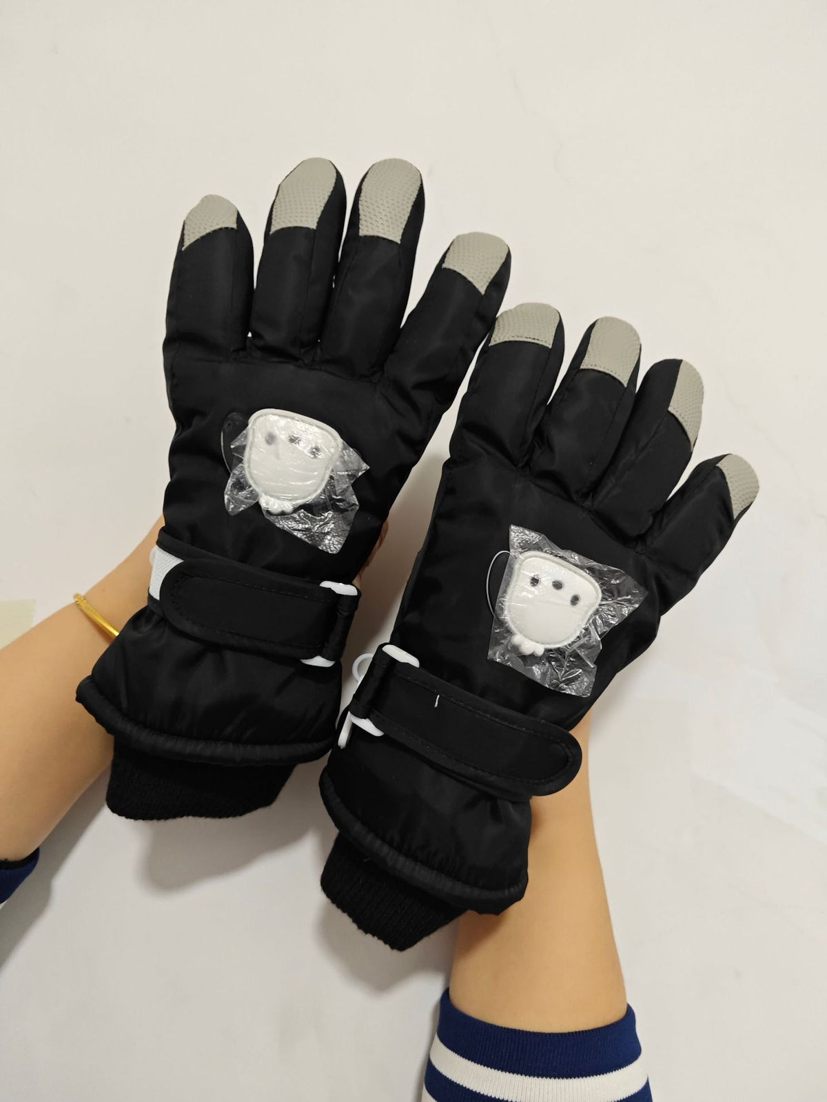 Winter fleece-lined Ski Gloves Cartoon Winter Puppy Thickened Cotton Outdoor Riding Waterproof Wind Warm Cute