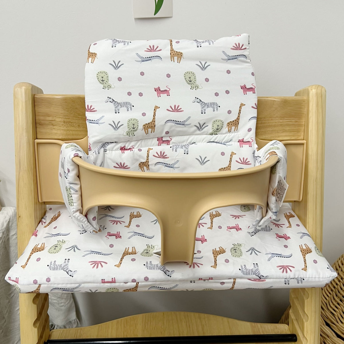 Ins Nordic Style Baby Dining Chair Children's Growth Chair Cushion Baby Dining Chair Cushion Waterproof and Urine-proof Sitting