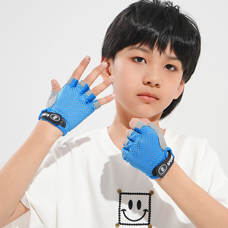 Children's Half Finger Gloves Summer Thin Sweat Absorbing Breathable Outdoor Riding Skateboard Fitness Roller Skating Non-slip Gloves
