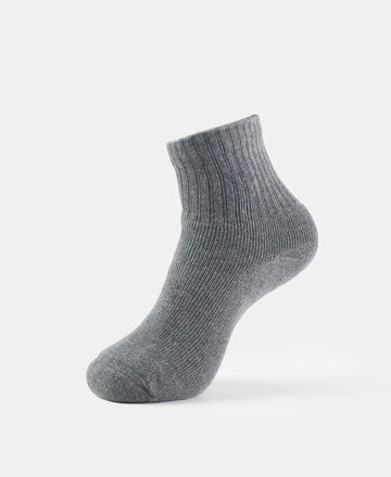 Jockey MenS Solid Color Training Ankle Socks (Pack Of 3) 7036_Charcoal Melange_Free Size