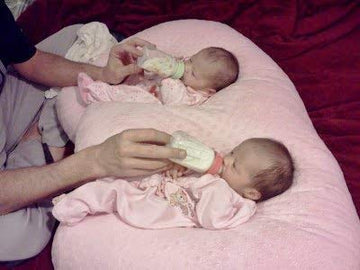 The Twin Z Pillow - Pink - 6 Uses In 1 Twin Pillow ! Breastfeeding, Bottlefeeding, Tummy Time, Reflux, Support And Pregnancy Pil