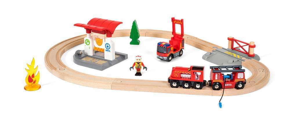Brio 33815 Rescue Firefighter Set | 18 Piece Train Toy with a Fire Truck, Accessories and Wooden Tracks for Ages 3 and Up