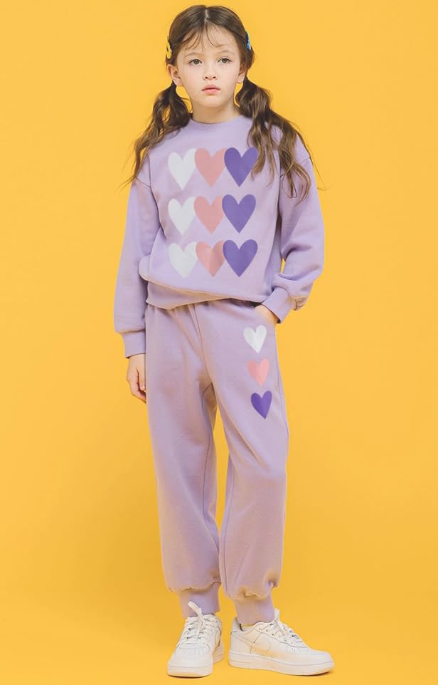 Retsugo Little Girls Heart Outfit Kids Clothes Set Heart Print Holiday Sweatshirt And Sweatpants Toddler Girl Clothes Fall/Winte